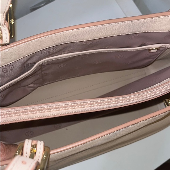 TORY BURCH POWDER PINK MEDIUM YORK BUCKEL TOTE - Picture 11 of 16